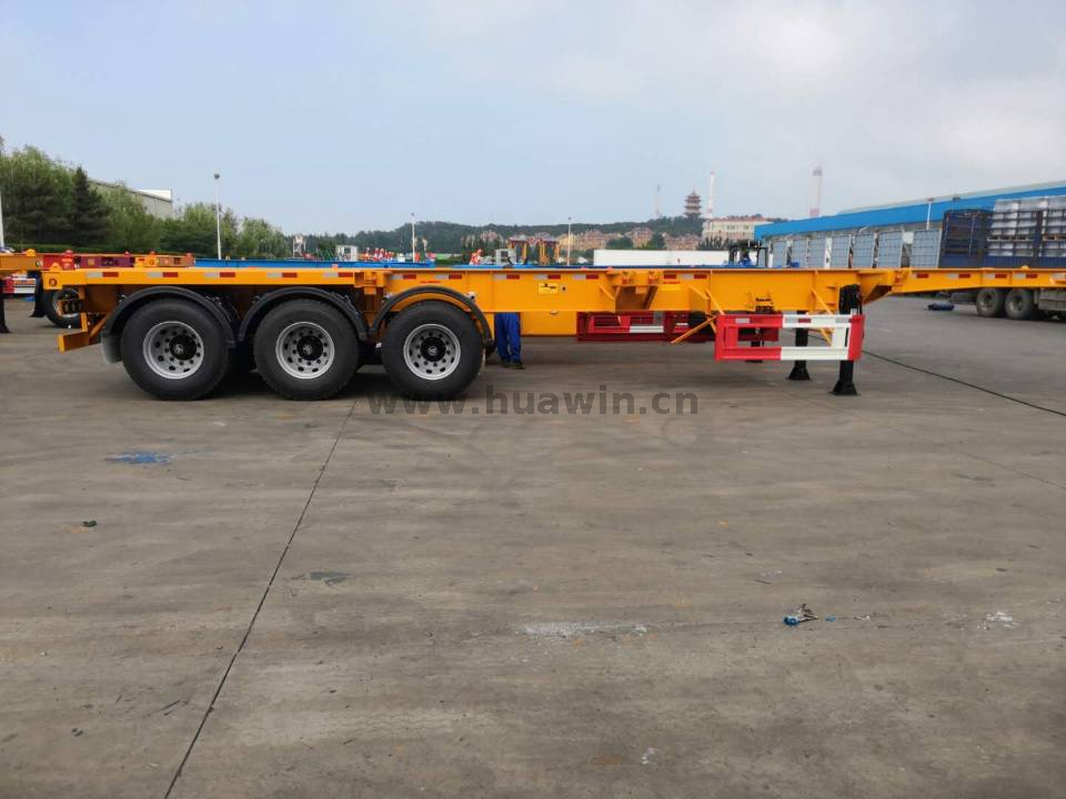 3 Axle 40 FT/20 FT Container 45 Tons Skeletal Semi Trailer 