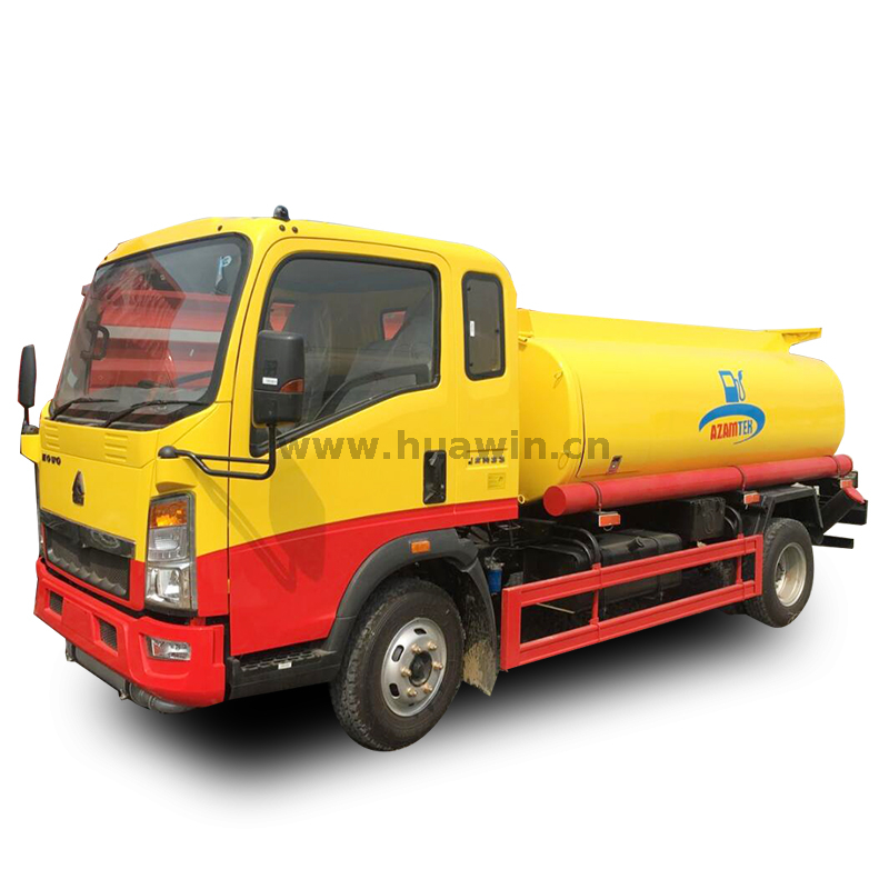 SINOTRUK HOWO 4x2 Fuel Tanker Truck
